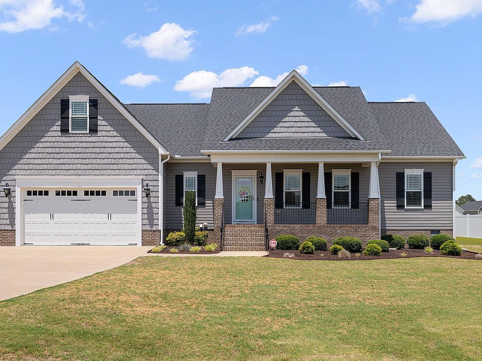 1st image of 116 Clipper Ln