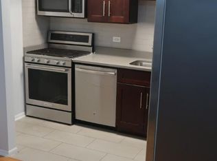 535 W Cornelia Ave APT 105, Chicago, IL 60657