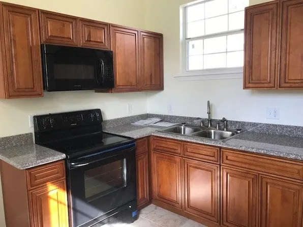 1741 New Orleans St, New Orleans, LA 70116