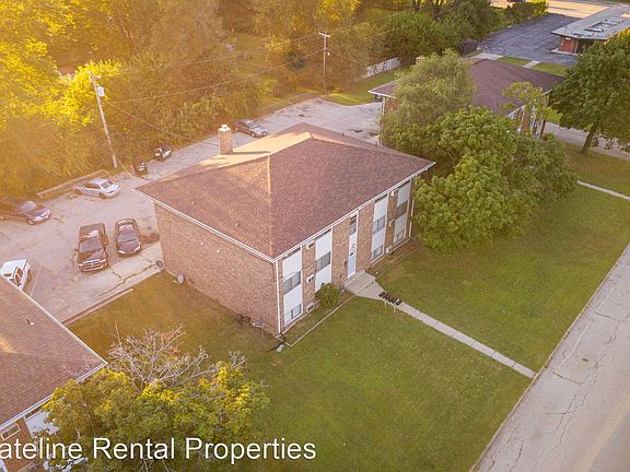 3rd image of 7902 Venus St #4
