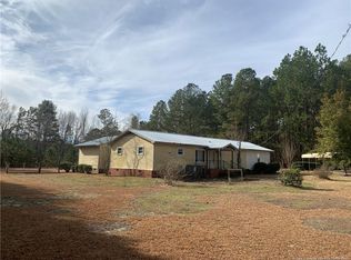 191 Trudeau Ave, Raeford, NC 28376
