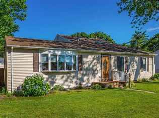 11 Hollycrest Dr, Brick, NJ 08723