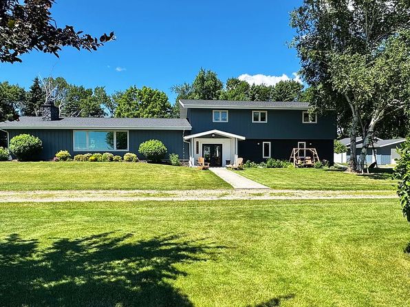 1645 Highway 18 NE