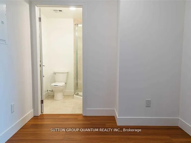 1 Wellington St #712 — Photo 12