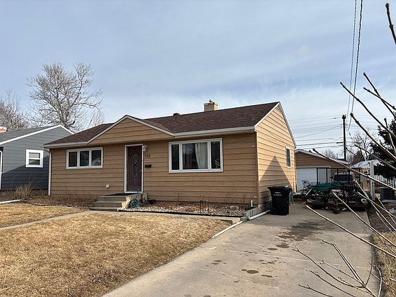 2nd image of 950 Joy Ave