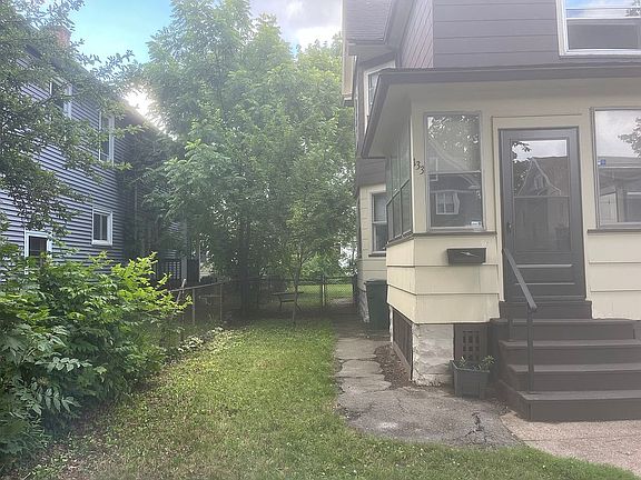 3rd image of 133-135 Congress Ave