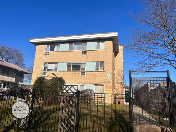 East Rogers Park Units on Juneway!