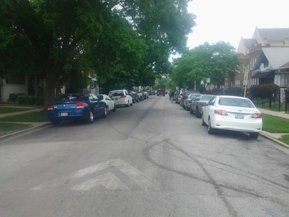 4th image of 1233 N Menard Ave