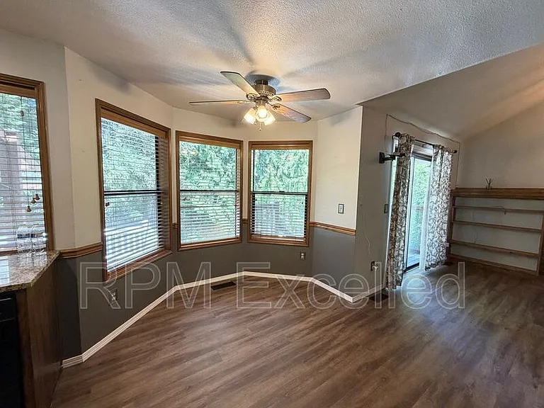 4925 Mill Pond Dr SE — Photo 7