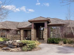 700 Hidden Creek Trl, Mendota Heights, MN 55118