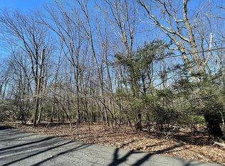 319 (BLOCK 37) Cardinal Rd, Cresco, PA 18326