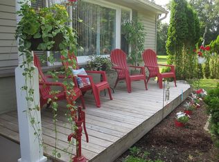 282 Minges Rd S, Battle Creek, MI 49015