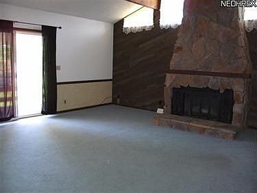 3rd image of 753 Crestwood Ave