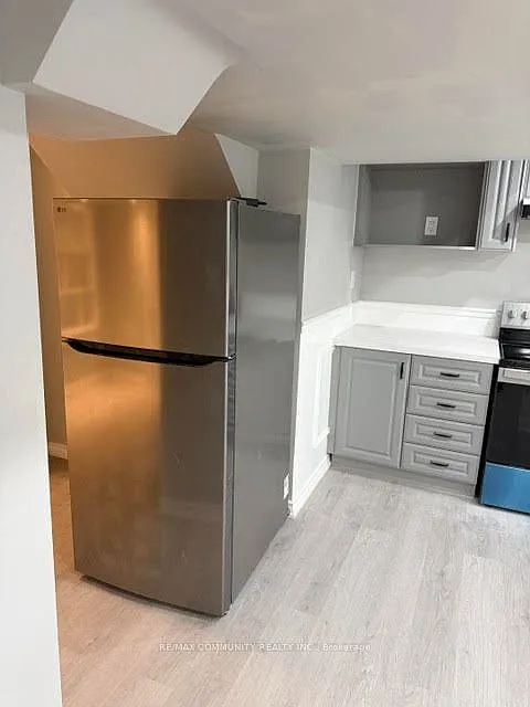 2 bed, $1,600 — Photo 2