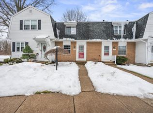 1143 Apple Tree Dr, Erie, PA