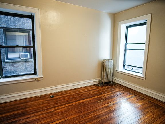 3rd image of 436 Fort Washington Ave #1E