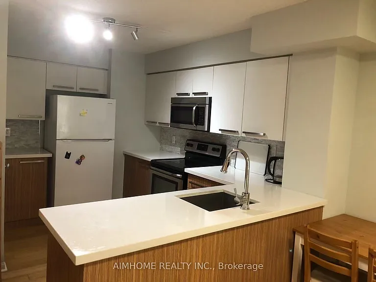 11 Saint Joseph St #903 — Photo 35