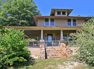 8268 Belews Creek Rd, Belews Creek, NC 27009