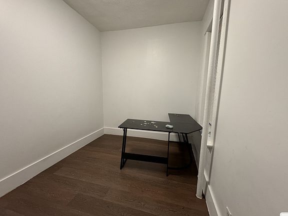 5th image of 331 Baldwin Ave APT 3