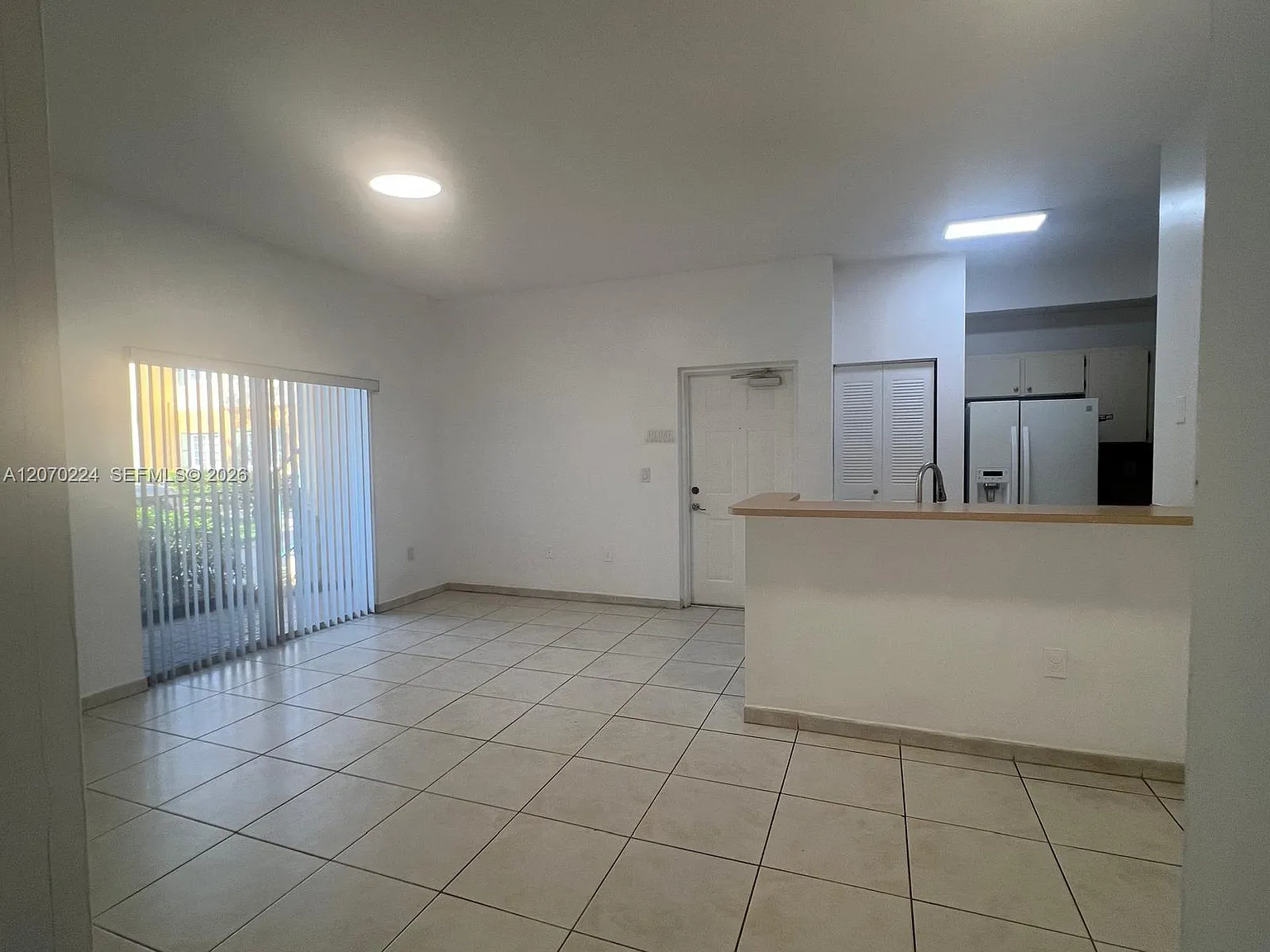 Palm Gardens At Doral Con — Photo 2
