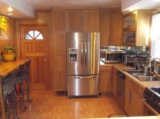 2520 42nd St, Pennsauken, NJ 08110
