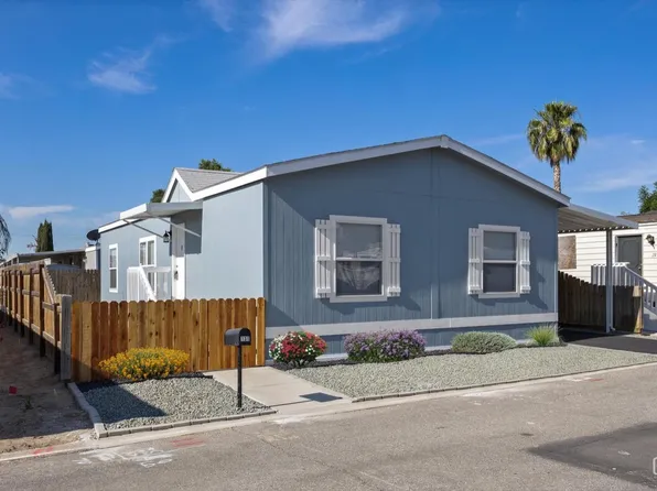 131 Fernwood Ln, Bakersfield, CA 93308