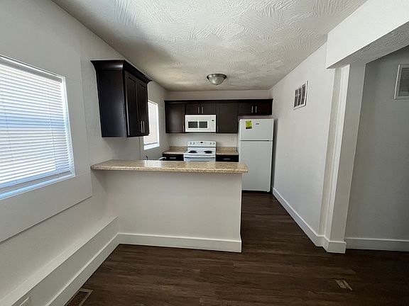 4th image of 714 S Thomas Ave #82747642F