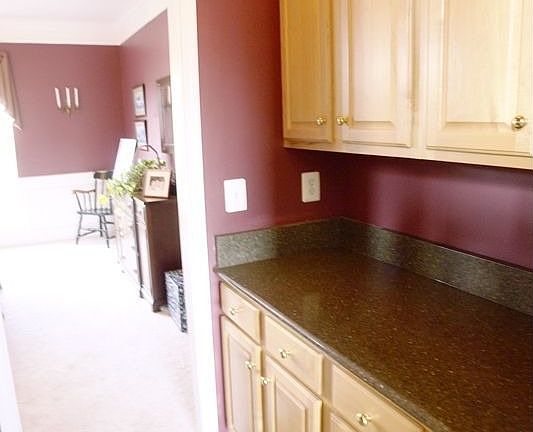 Butler Pantry