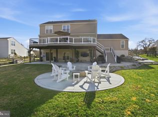 16 Dulaney Hills Ct, Cockeysville, MD 21030