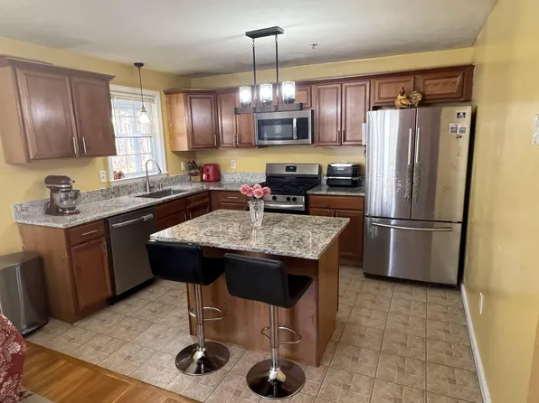 100 Nutting Rd Unit A1, Westford, MA 01886