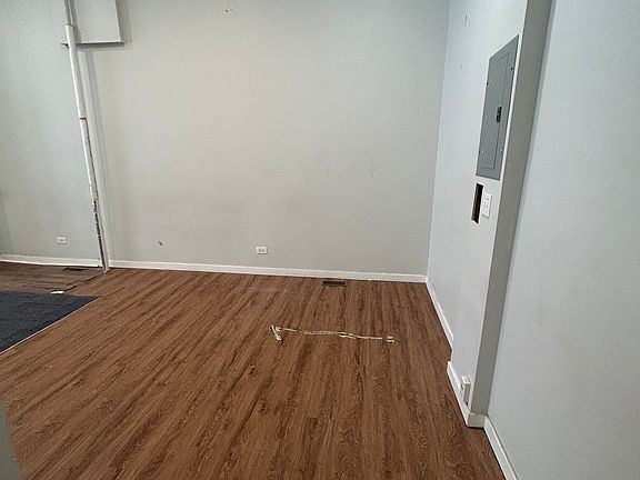 4th image of 6500 S Cottage Grove Ave #1F