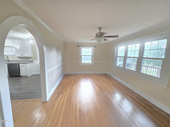 2nd image of 3126 Cedar Falls Rd