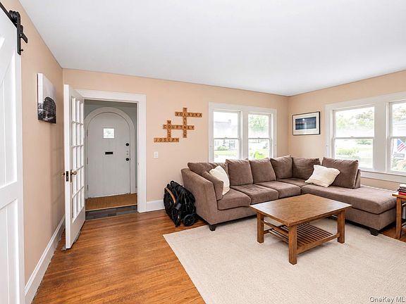 2nd image of 21 James Street