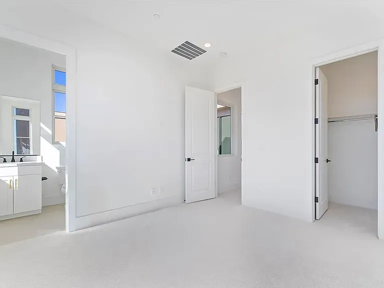 4846 Shady Ridge Dr — Photo 57