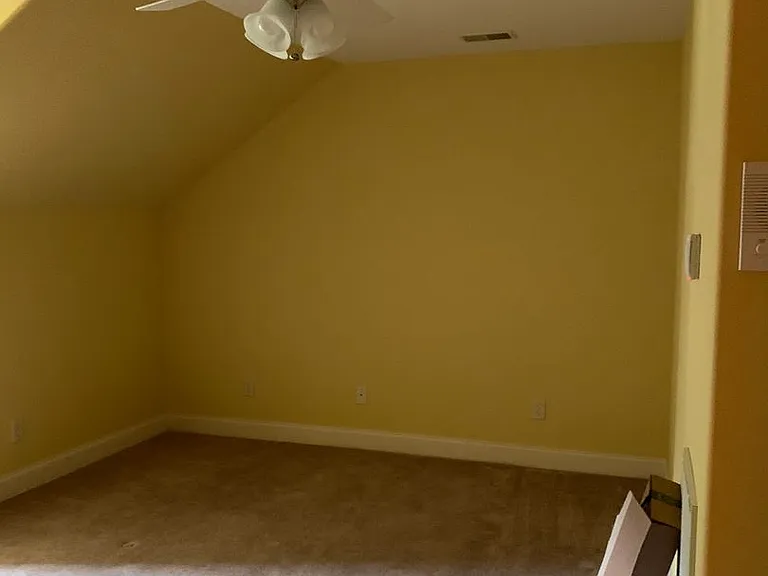136 Nickolas Cir — Photo 4