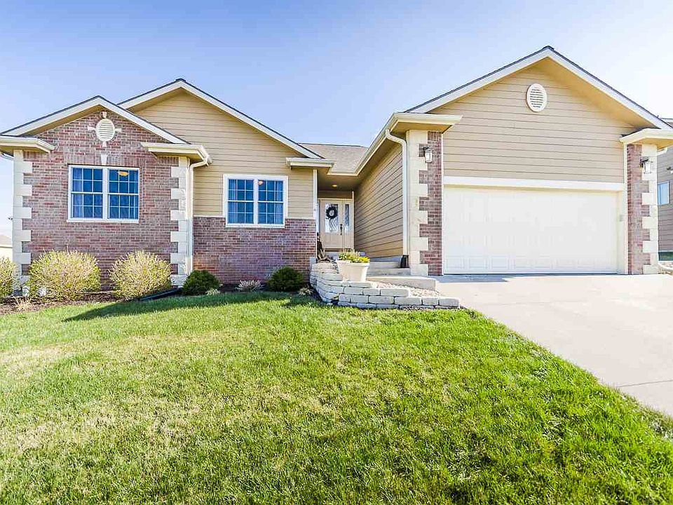 1st image of 1017 Lobdell Dr