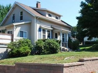 109 Stow St, Waltham, MA 02453