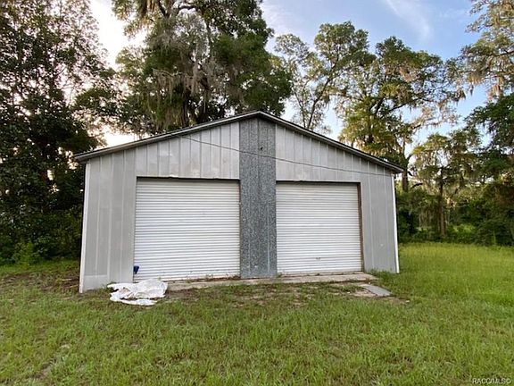 5th image of 7555 N Citrus Ave