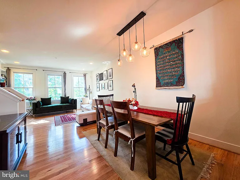 729 N Alfred St — Photo 9