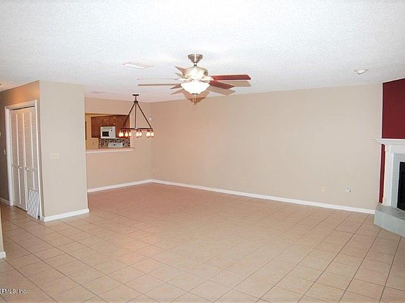 5th image of 3020 Paddle Creek Dr