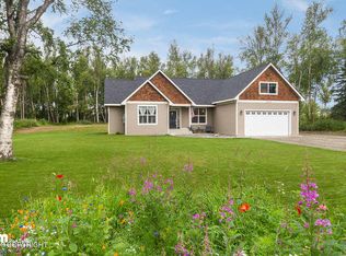 325 W Galway Dr, Wasilla, AK 99654
