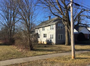 29 Park Ave, Lake Zurich, IL 60047