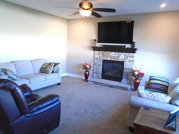 3rd image of 500 Lake Vista Way