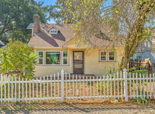 302 Alice St #1 & 2, Medford, OR 97501