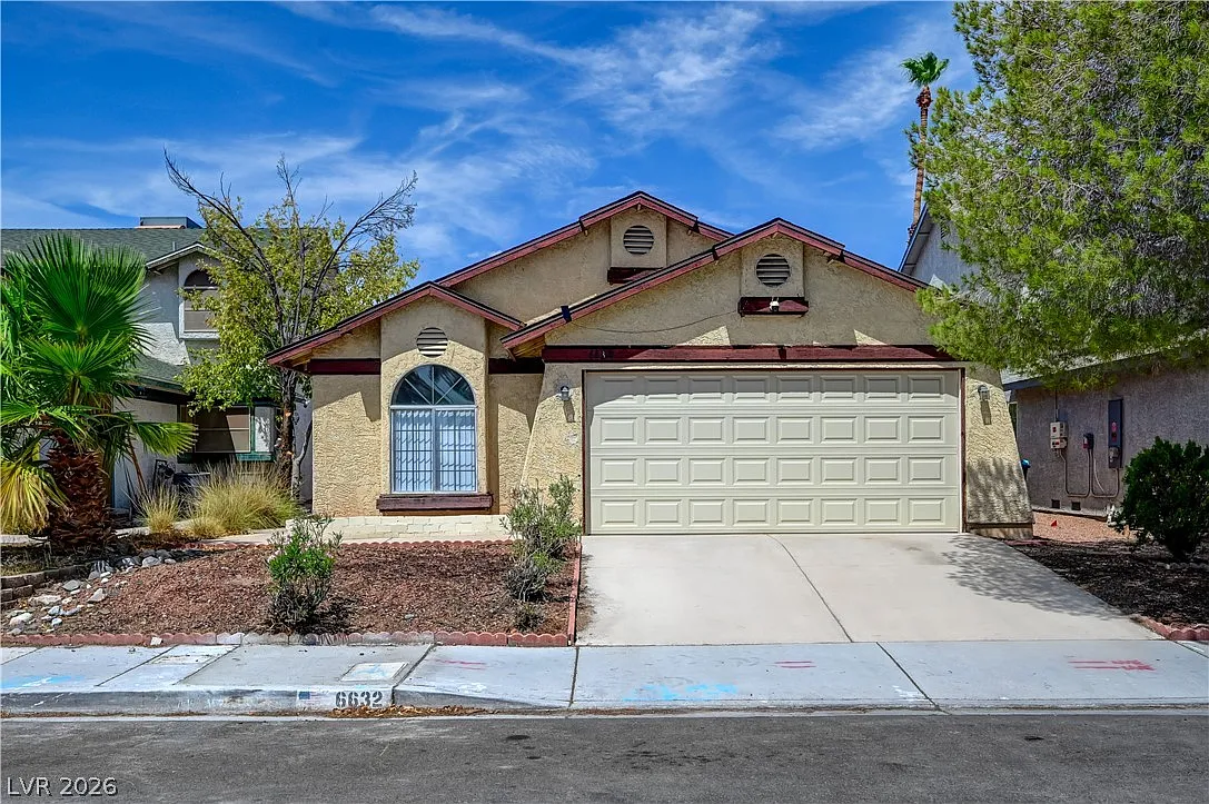 3 bed, 2.0 bath, 1175 sqft, $1,700 — Photo 1