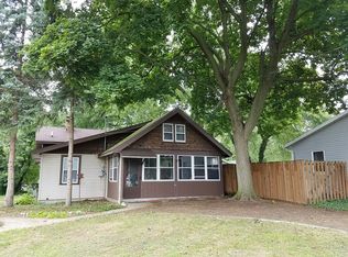 2163 Lee St SW, Wyoming, MI 49519