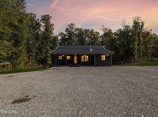 2025 Allardt Tinch Rd, Jamestown, TN 38556