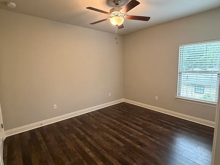 8520 Dinosaur Dr — Photo 31