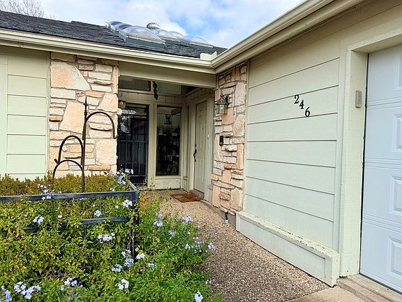 2nd image of 246 Pin Oak Way