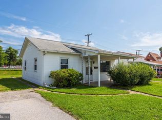 113 Dihedral Dr, Middle River, MD 21220